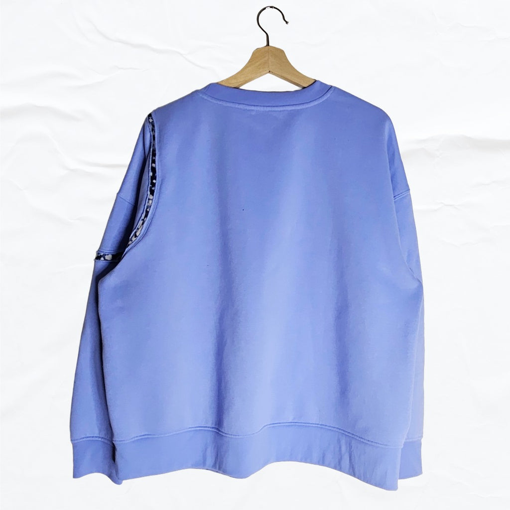 The Periwinkle Sweatshirt [M]
